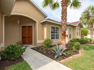 5777 Stone Pointe Dr, Sarasota, FL 34233