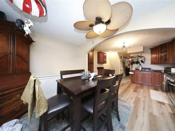 32 Belair Lane image 17 of 37