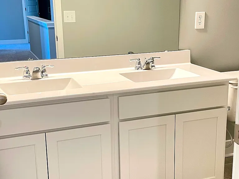 2472 Creekland Dr — Photo 11