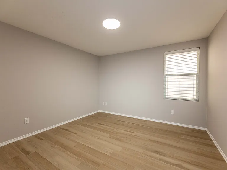 12870 Gillon Dr — Photo 22