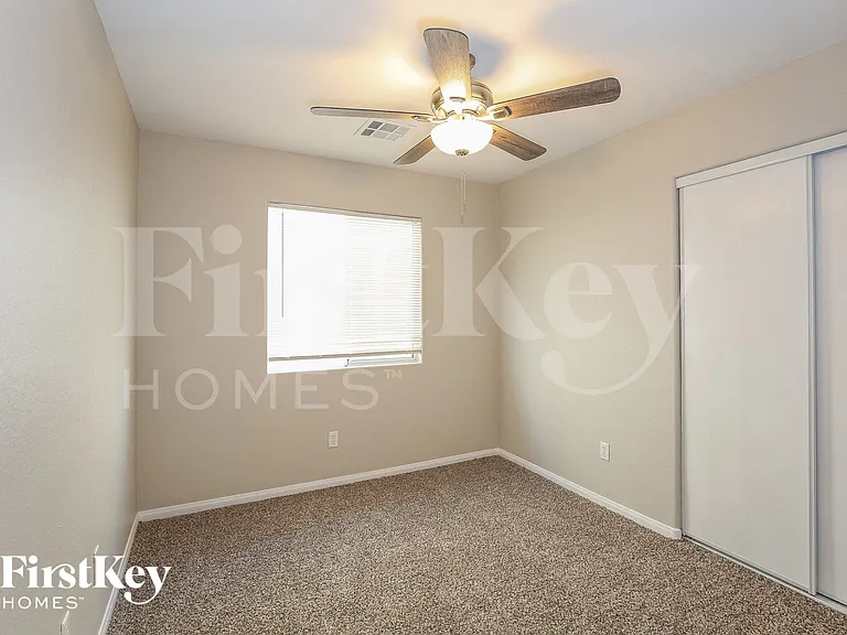 6345 Salmon Mountain Ave — Photo 11