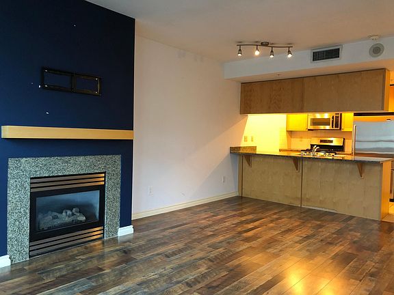 3rd image of 1420 Terry Ave Unit 1006