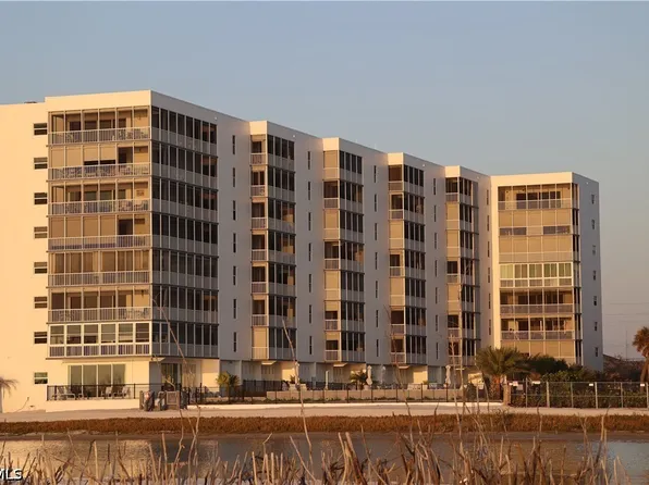 7000 Estero Blvd APT 300, Fort Myers Beach, FL 33931