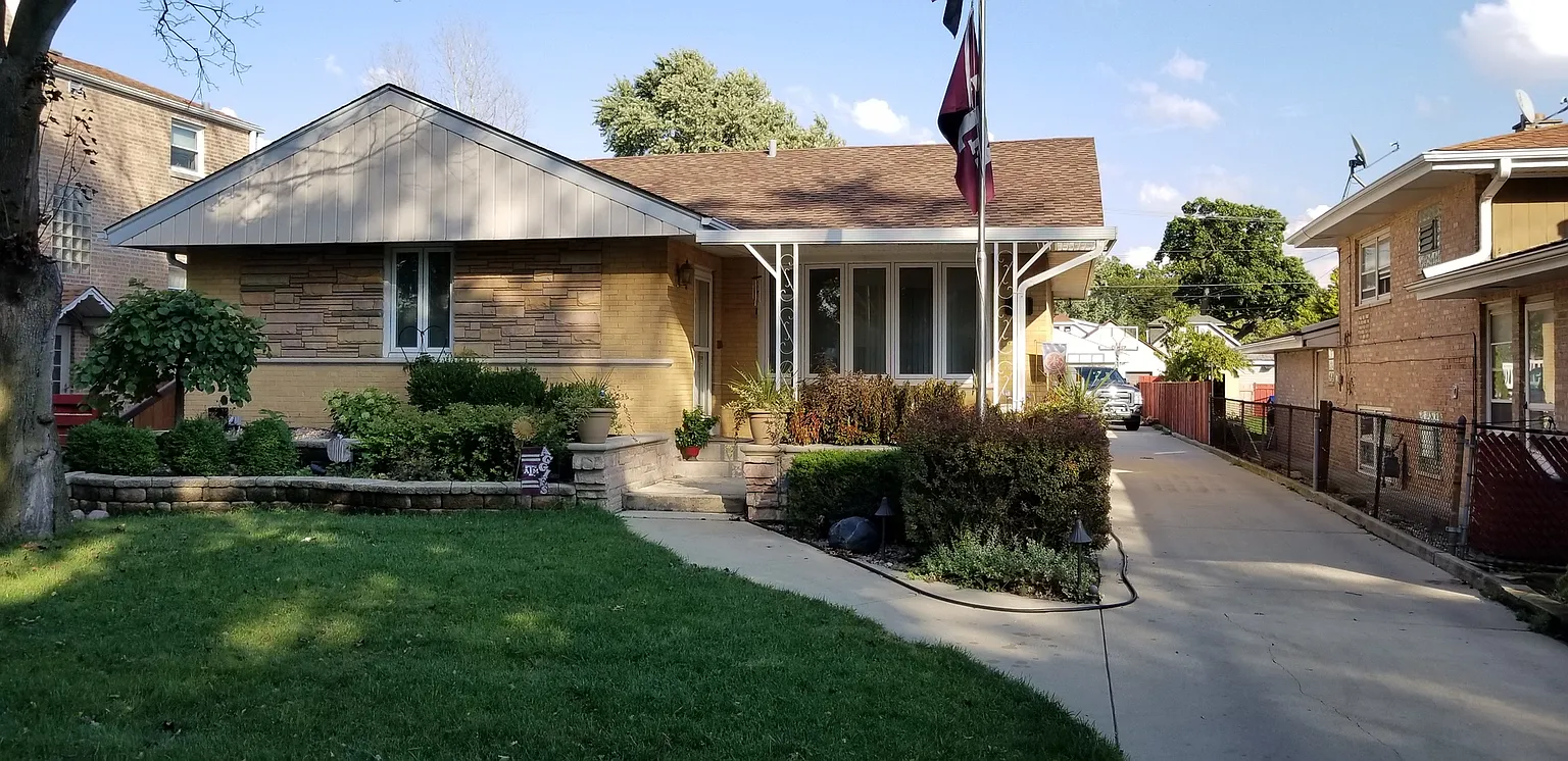 4145 Clinton Ave photo 1