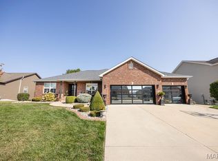9715 Winchester St, Mascoutah, IL 62258