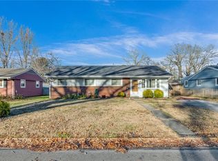 423 Beaumont St, Hampton, VA 23669