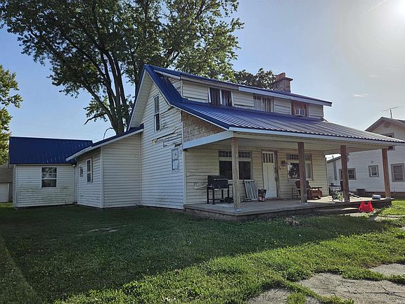 4th image of 402 E Marion St