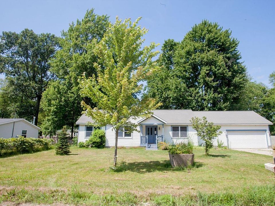 1st image of 3158 McLaughlin Ave
