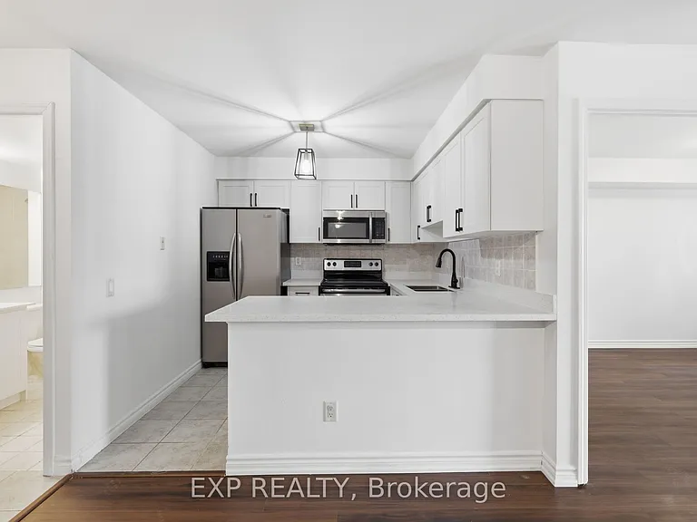 25 Kingsbridge Garden Cir #2120 — Photo 11
