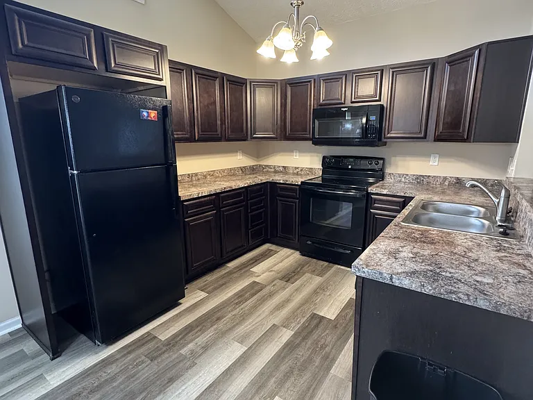 224 Foxpath Loop — Photo 7