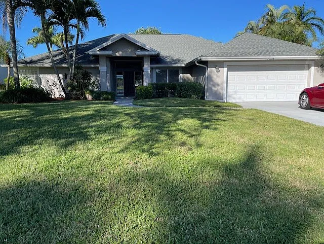 3 bed, 2225 sqft, $3,995 — Photo 2