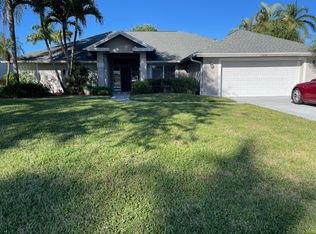 10158 Boca Cir, Naples, FL 34109