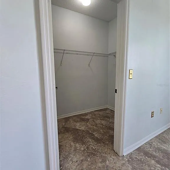 5506 Metrowest Blvd #13-103 — Photo 7