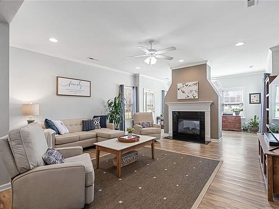 4th image of 6506 Donahue Dr