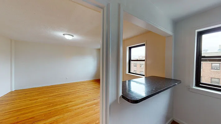 Rented by Revona Properties | media 3