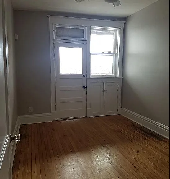 4056 Cleveland Ave — Photo 8