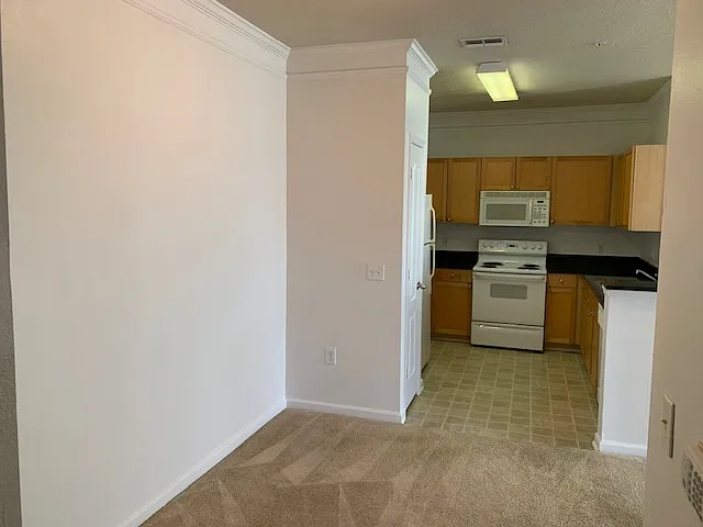 19935 Villa Isle Dr #306 — Photo 4