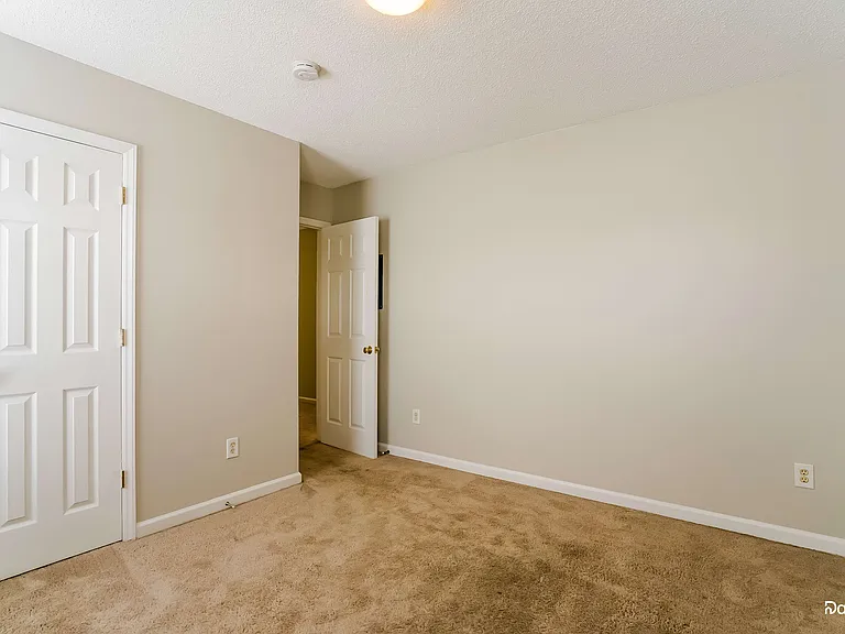 4812 Windblown Ct — Photo 8