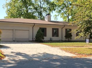 746 Lee St, South Haven, MI 49090