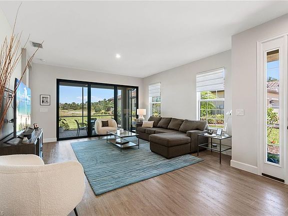 4th image of 8021 Calle Canovas CT