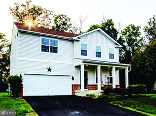1294 Dogleg Dr, Locust Grove, VA 22508