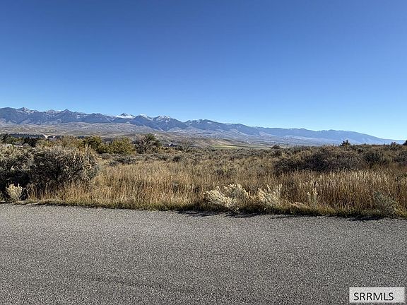 2nd image of Sandy Ln