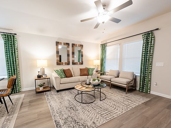 The Braman 810 Floorplan