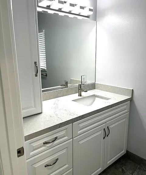 1535 Marine Ave — Photo 23