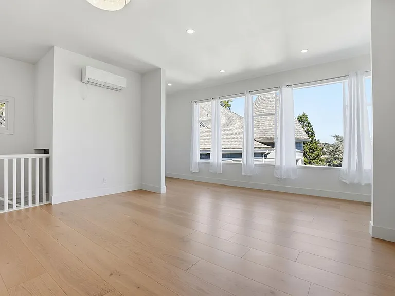 172 Bella Vista Ave #C — Photo 10