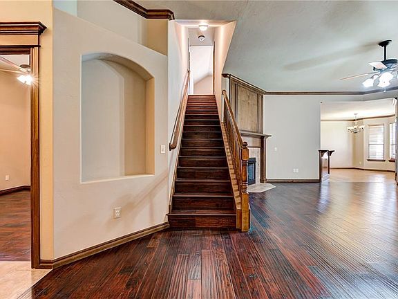 3rd image of 13604 S Drexel Ave
