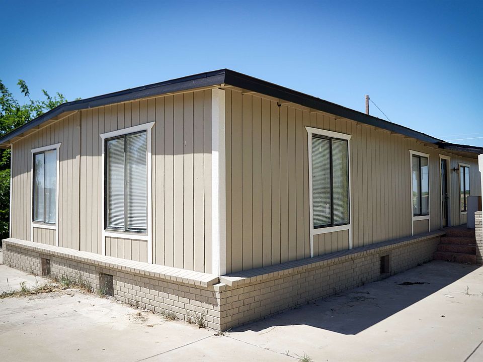 1st image of 5825 W Eucalyptus Ave