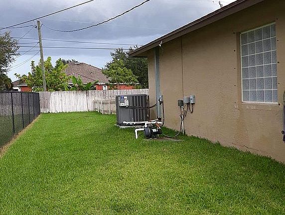 2nd image of 3233 SW Hickenlooper St
