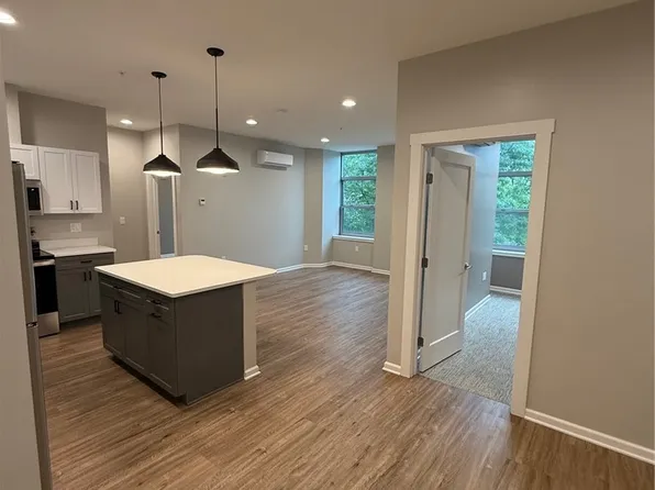 214 Kinne Rd #202, Dewitt, NY 13214