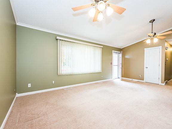 2nd image of 3940 Green Acre Dr