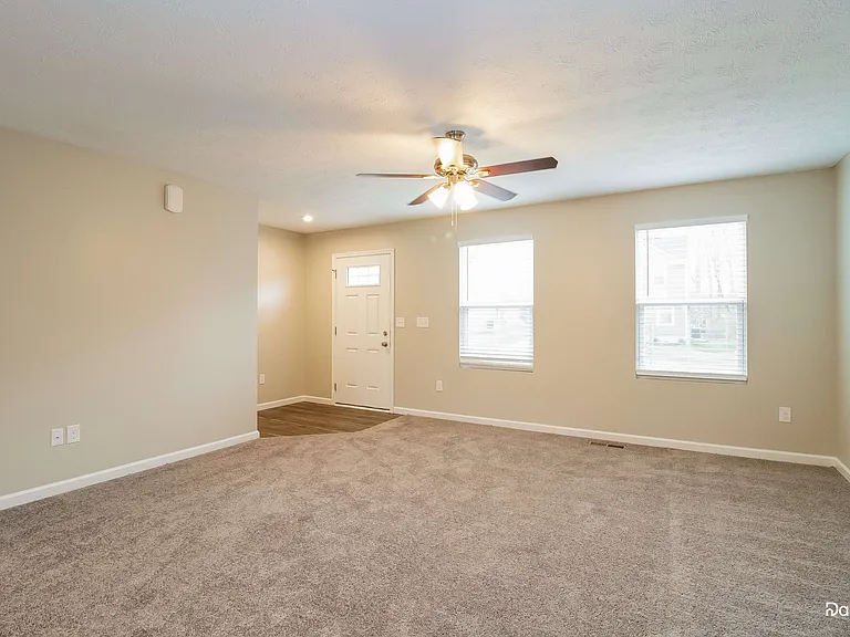 134 Wooded Ridge Dr — Photo 6