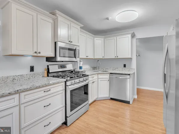 1 Matthew Thornton Bldg, Blackwood, NJ 08012