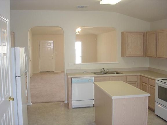4th image of 6624 Richland Pl