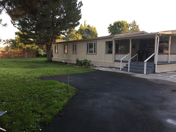 5th image of 8306 Harrington Ln NE