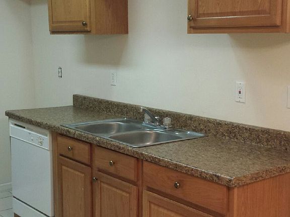 5th image of 13820 Pierres Ct