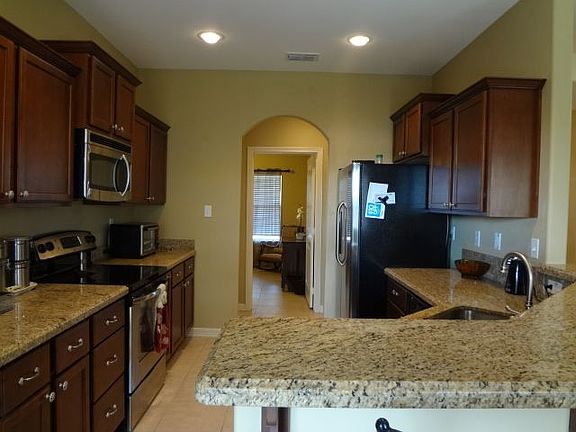 5th image of 1621 Paloma Cir E