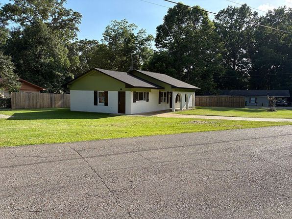 1008 Rayburn Dr