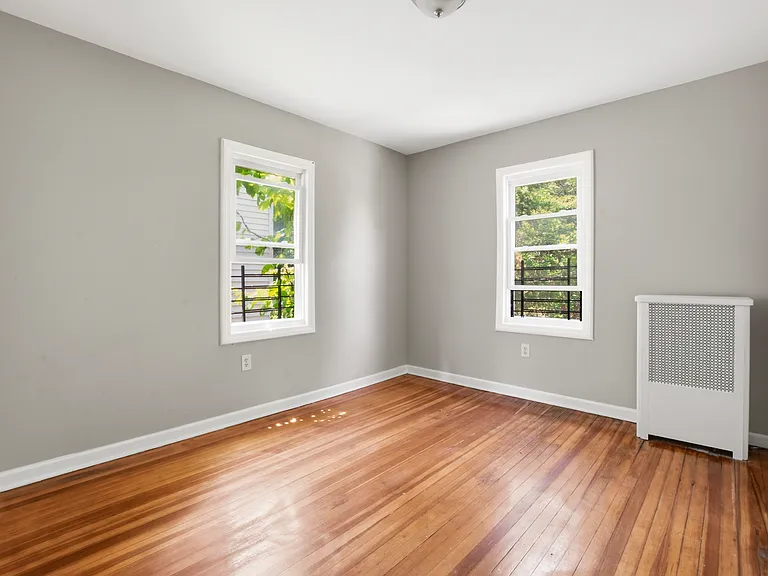 323-325 Myrtle Ave #2 — Photo 12