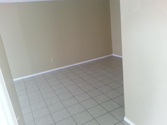 3rd image of 3424 Barbwood Dr