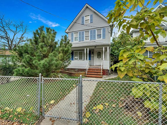 3rd image of 312 Sampson Ave