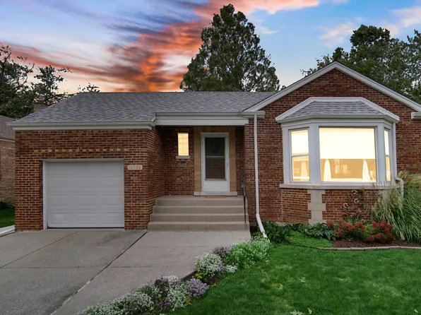 18534 Highland Ave, Homewood, IL 60430