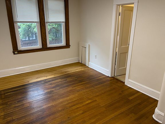 5th image of 802-804 Gephart Dr #2R
