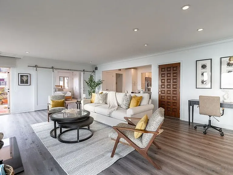 6529 Neptune Pl — Photo 7