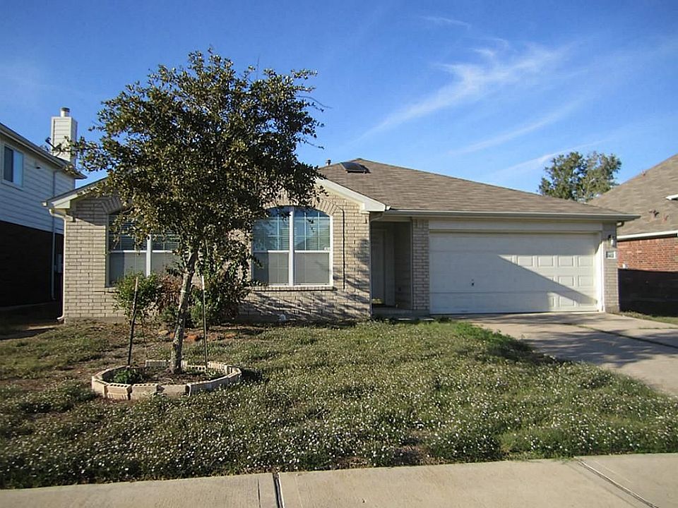 1st image of 12422 Tracelynn Ln