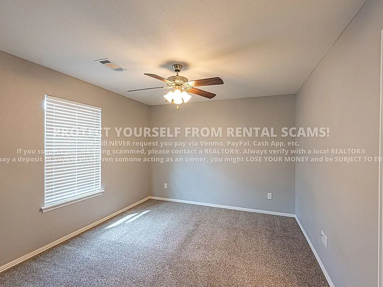 1272 N Corsica Dr — Photo 11
