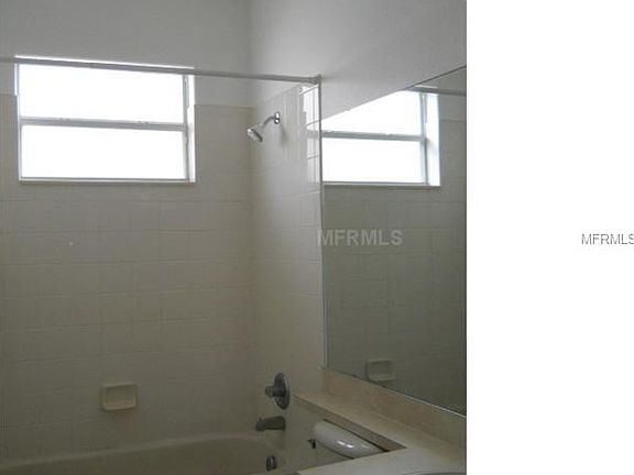 5th image of 16545 Tudor Grove Dr